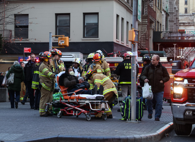 New York: U sudaru vozova u metrou povrijeđene 24 osobe