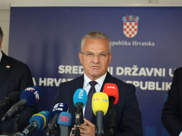 Milas: Godišnje se u Hrvatsku vrati oko 10.000 ljudi s hrvatskim državljanstvom
