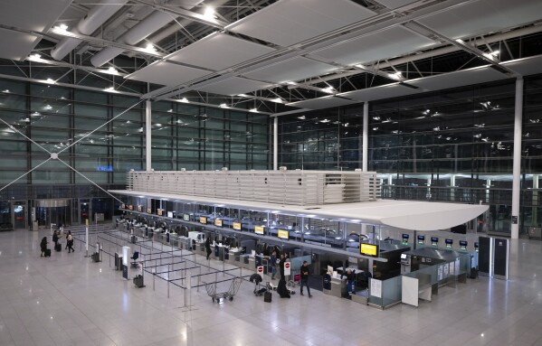 Zbog dvodnevnog štrajka minhenskog aerodroma otkazana većina letova
