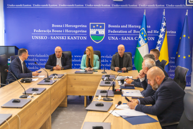 Ministarstvo privrede USK podržalo 16 projekata za gradove i općine, izdvojeno 744 hiljade KM