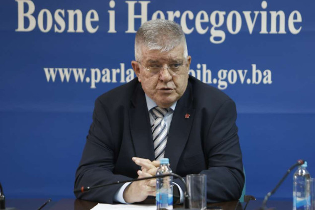 Mioković o otkazivanju sjednice: Fiskalizacija i budžet zajedno u januaru