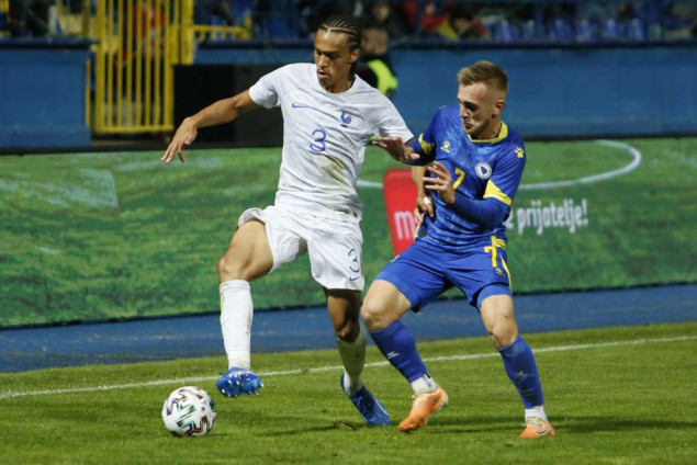 Mladi bh. nogometaši golom u sudijskoj nadoknadi poraženi od Francuske