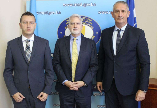 Direktor UN-a za borbu protiv terorizma Raffi Gregorian posjetio MO BiH