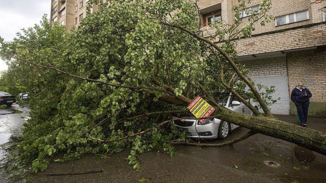 Dvije osobe poginule tokom nevremena u Moskvi
