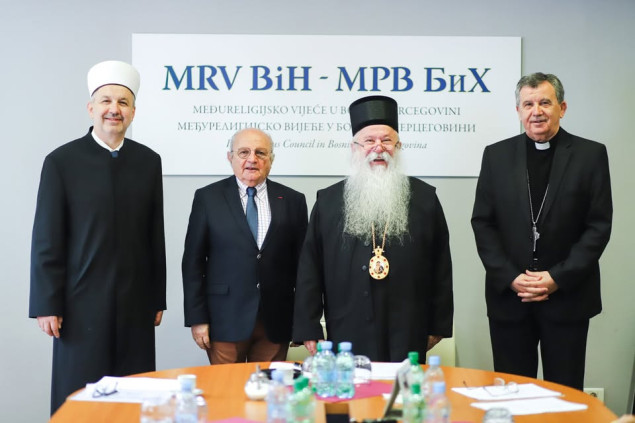 Međureligijsko vijeće u Bosni i Hercegovini najoštrije osudilo napade na svećenika i imama u Jablanici i Bratuncu