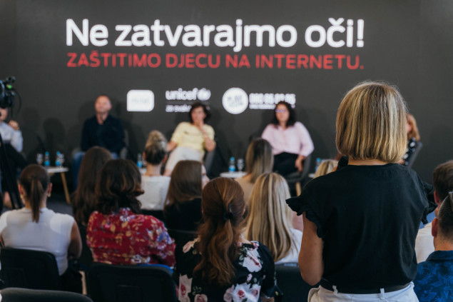 Komunikacija i edukacija - imperativ u borbi protiv online nasilja!