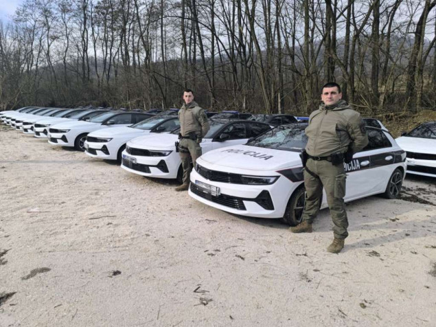 MUP-u SBK-a uručeno 25 novih službenih vozila