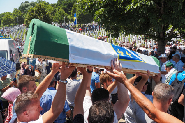 Smiraj nakon 29 godina: Maloljetni Beriz Mujić ukopan pored brata