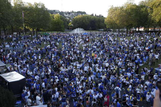Zmajevi će i večeras imati ogromnu podršku u Seattleu, navijači uvjereni u pobjedu