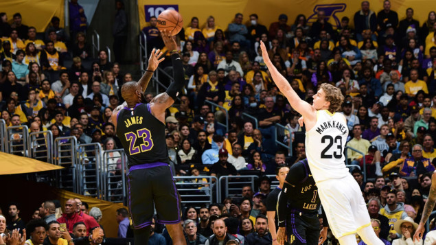 LeBron James prvi igrač koji je prešao brojku od 39.000 poena u NBA ligi