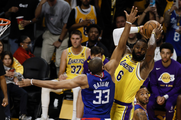 Milwaukee bolji od Philadelphije, pobjeda Clippersa u derbiju Los Angeles