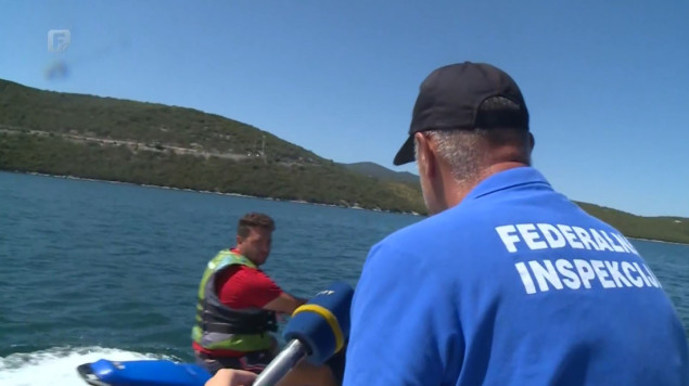 Neum - najviše problema pravi nesavjesno ponašanje vozača vodenih skutera