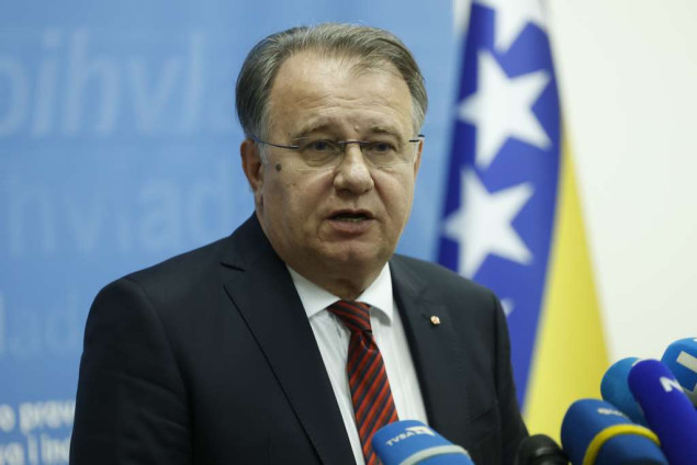 Zdravstveno stanje premijera Nikšića stabilno nakon operativnog zahvata