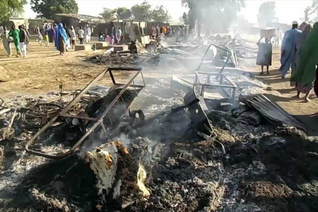 Nigerijska vojska "slučajno" bombardirala selo, poginulo 85 osoba