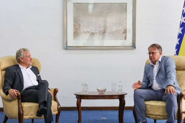 Nikšić - Sattler: Važno je nastaviti s reformama