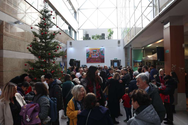 Ambasada SR Njemačke u BiH organizovala humanitarni Božićni bazar