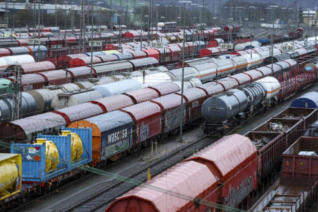 Njemački željeznički operater pogođen štrajkom pristao na 35-satnu radnu sedmicu