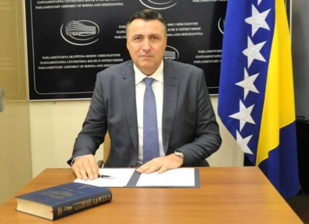 Mandra: Borbu protiv korupcije podići na viši nivo