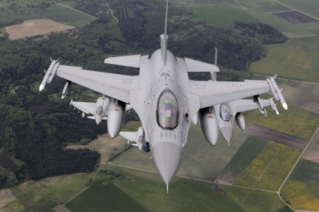 Norveška šalje Ukrajini borbene avione F-16