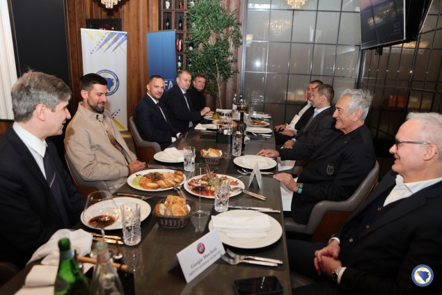 Vico Zeljković, Aleksander Čeferin i Novak Đoković na prijateljskom ručku