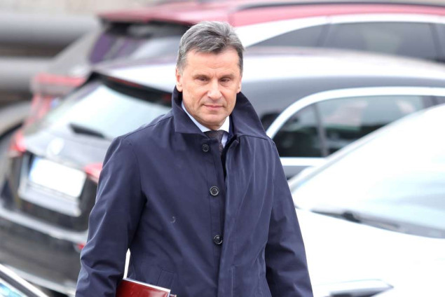 Fadil Novalić zatražio pomilovanje