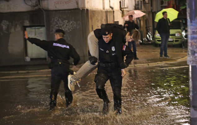 Jako nevrijeme na nekoliko sati paralisalo Novi Sad