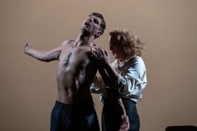 Hit predstava „Marlene Dietrich: Pet tačaka optužnice“ 3. i 4. januara u NPS