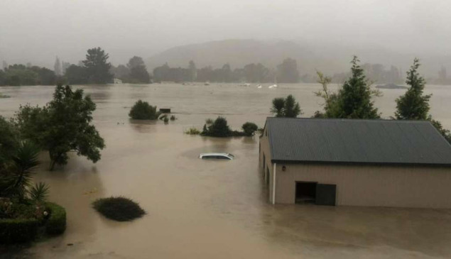 Stotine ljudi spašeno s krovova dok se Novi Zeland bori s posljedicama ciklona
