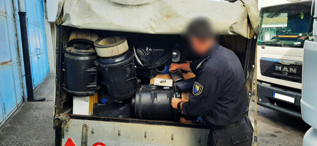 Akcija UIO-a BiH: Oduzeti razni dijelovi za kamione i automobile