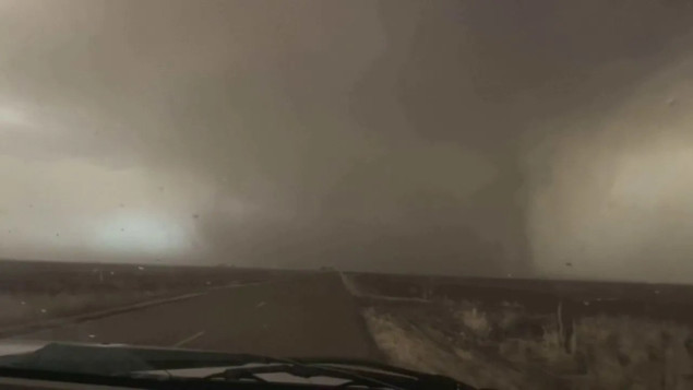 Jake snježne oluje pogodile Oklahomu i Kanzas, više osoba ozlijeđeno