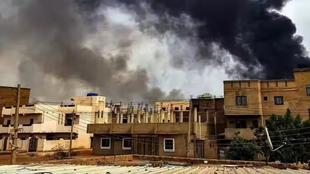 U granatiranju pijace u Sudanu ubijeno desetine ljudi, većinom žena i djece