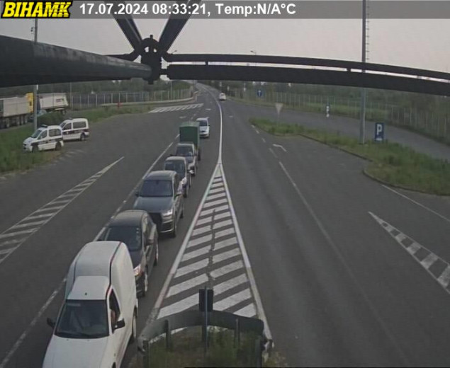 Zbog pojačane frekvencije vozila na putevima nužna oprezna vožnja