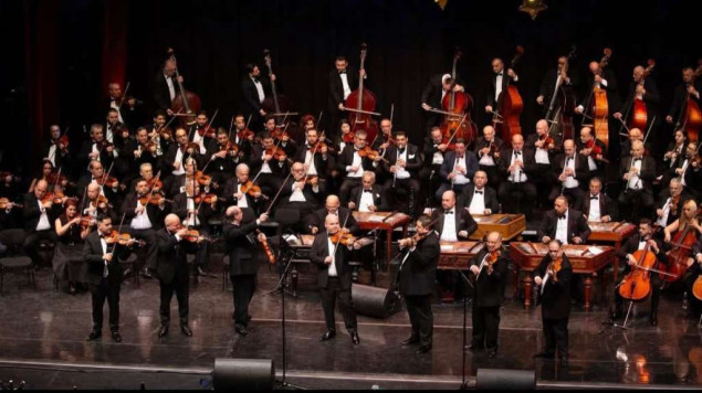 Orkestar '100 romskih violina' donosi večeras priču o tradiciji, emociji i snazi zajedništva