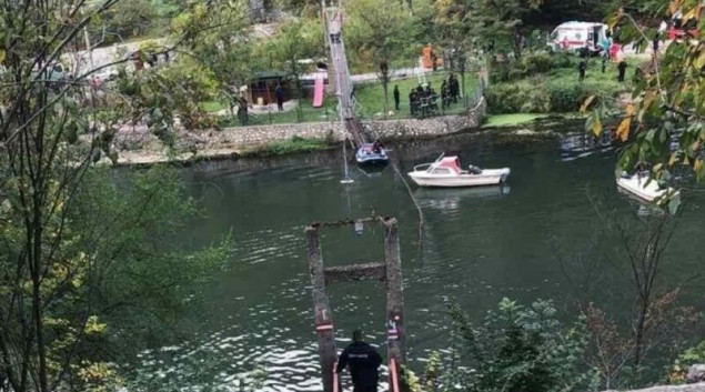 U Zvorniku Dan žalosti zbog pogibije dvije žene u Srbiji