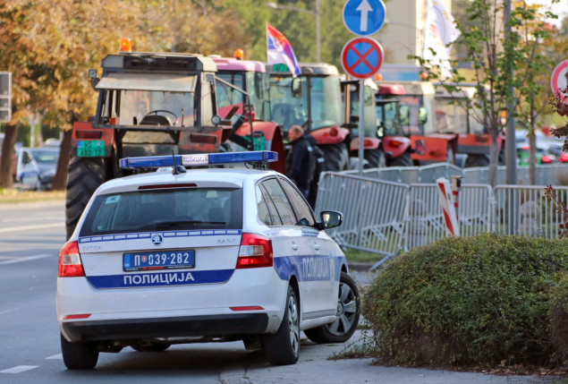 Poljoprivrednici protestuju širom Srbije, traže bolje uslove