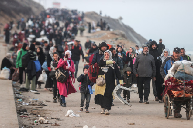 Desetine hiljada protjeranih Palestinaca vraćaju se na sjever Gaze