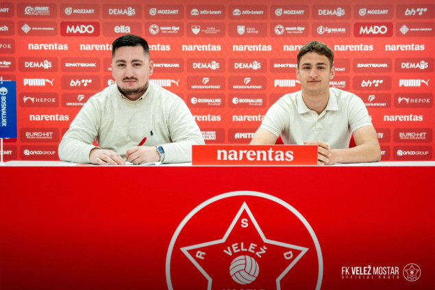 Alan Pajević potpisao profesionalni ugovor sa FK Velež