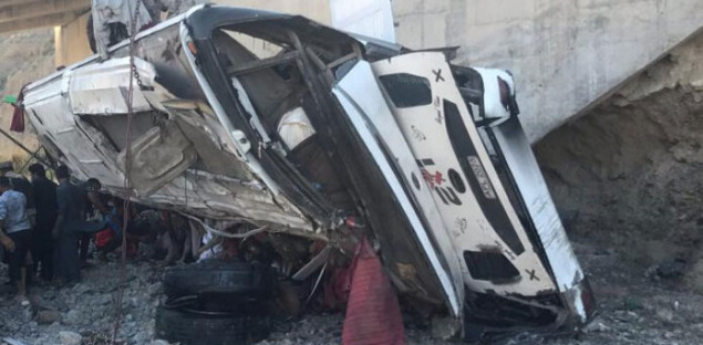 U autobuskoj nesreći u Pakistanu poginulo 20 osoba