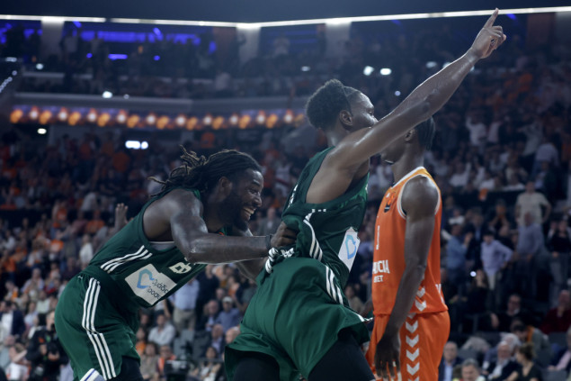 Košarkaši Panathinaikosa, Fenerbahcea i Olympiacosa na korak od plasmana na Final Four Evrolige
