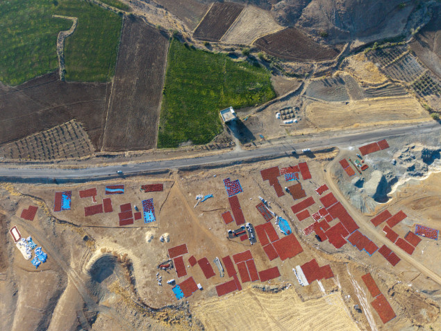 Proces sušenja crvenih paprika u turskom Kilisu