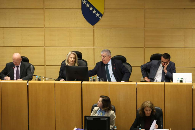 Prva sjednica nakon ljeta: Federalni zastupnici raspravljaju o kamatama, Amber Alertu i razvoju zdravstva