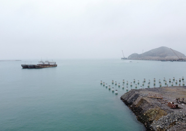 Peru je zatvorio 91 luku zbog jakih talasa u Tihom okeanu