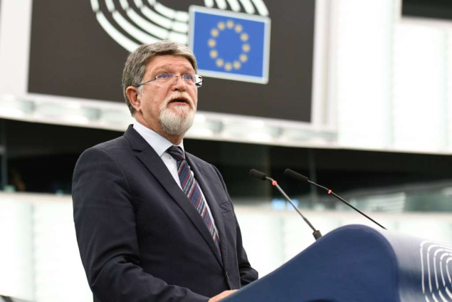 Izvjestitelj EP-a Tonino Picula počeo posjetu Srbiji, bez susreta s Vučićem