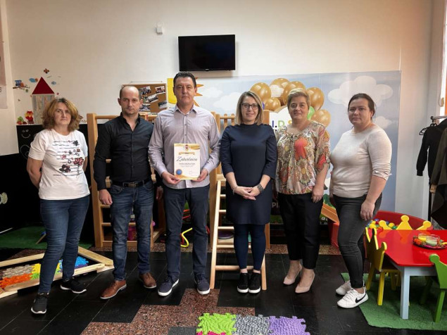Uposlenici Centra za kulturu Tuzla donirali sredstva za aktivnosti djece oboljele od raka