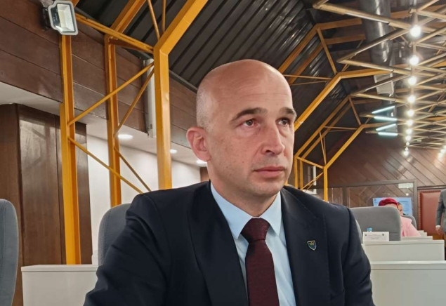 Pivić: Nastavljamo projekt Kantonalne bolnice, uskoro završetak obnove bazena u Zenici