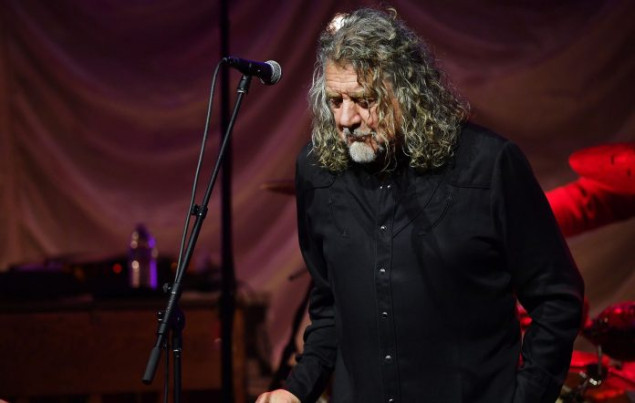 Prvi put nakn 16 godina: Robert Plant izveo pjesmu Led Zeppelina 'Stairway To Heaven'