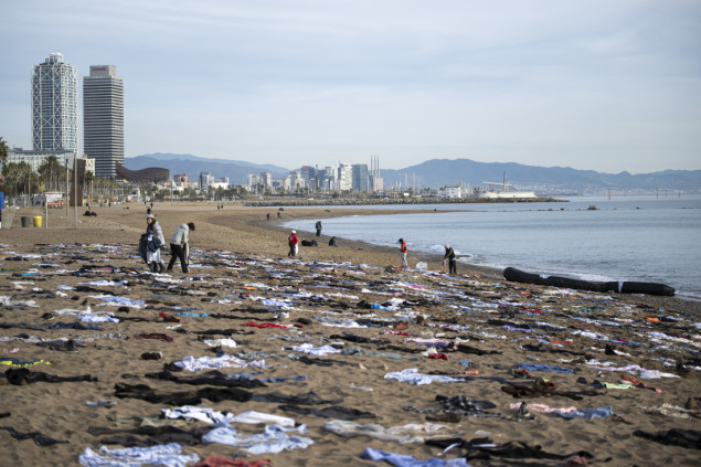 Na plaži u Barceloni odata počast hiljadama migranata koji su izgubili živote na Sredozemnom moru