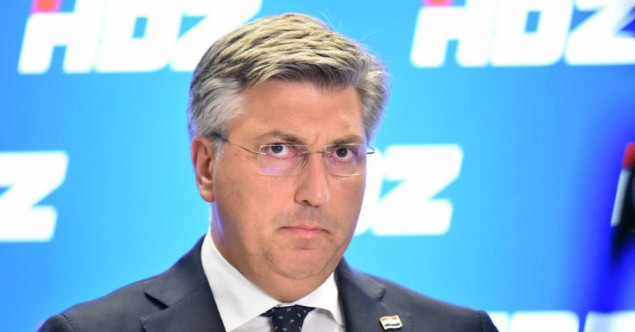 Premijer Hrvatske razočaran odlukom Schmidta