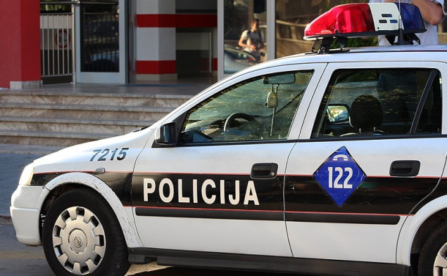 Jedna osoba poginula, dvije povrijeđene u saobraćajnoj nesreći kod Mostara