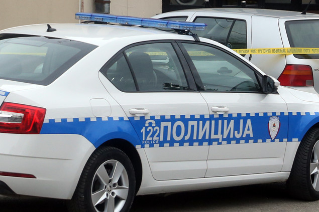Zbog napada na policajca u Bratuncu uhapšeno 5 osoba